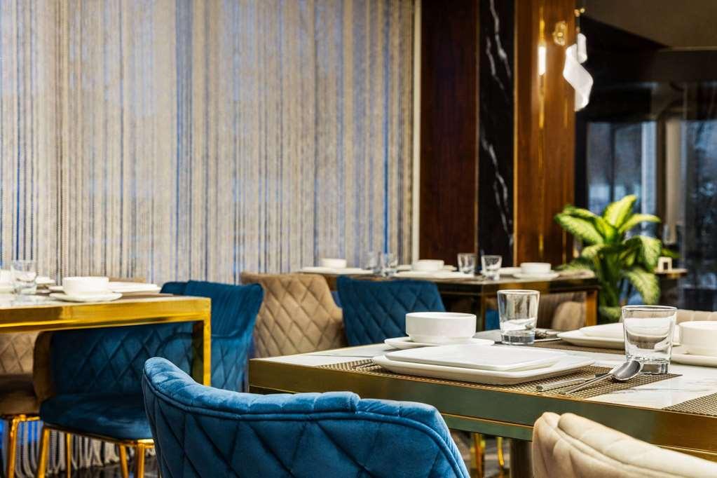Operla Airport Hotels, Tm Istambul Restaurante foto